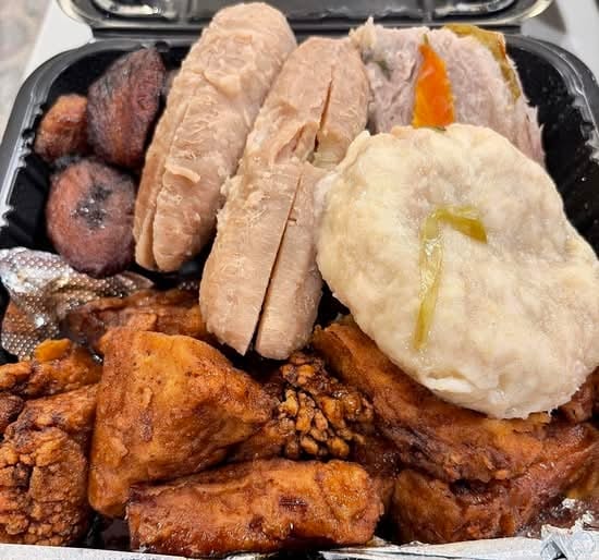 Vegan jerk wings platter.